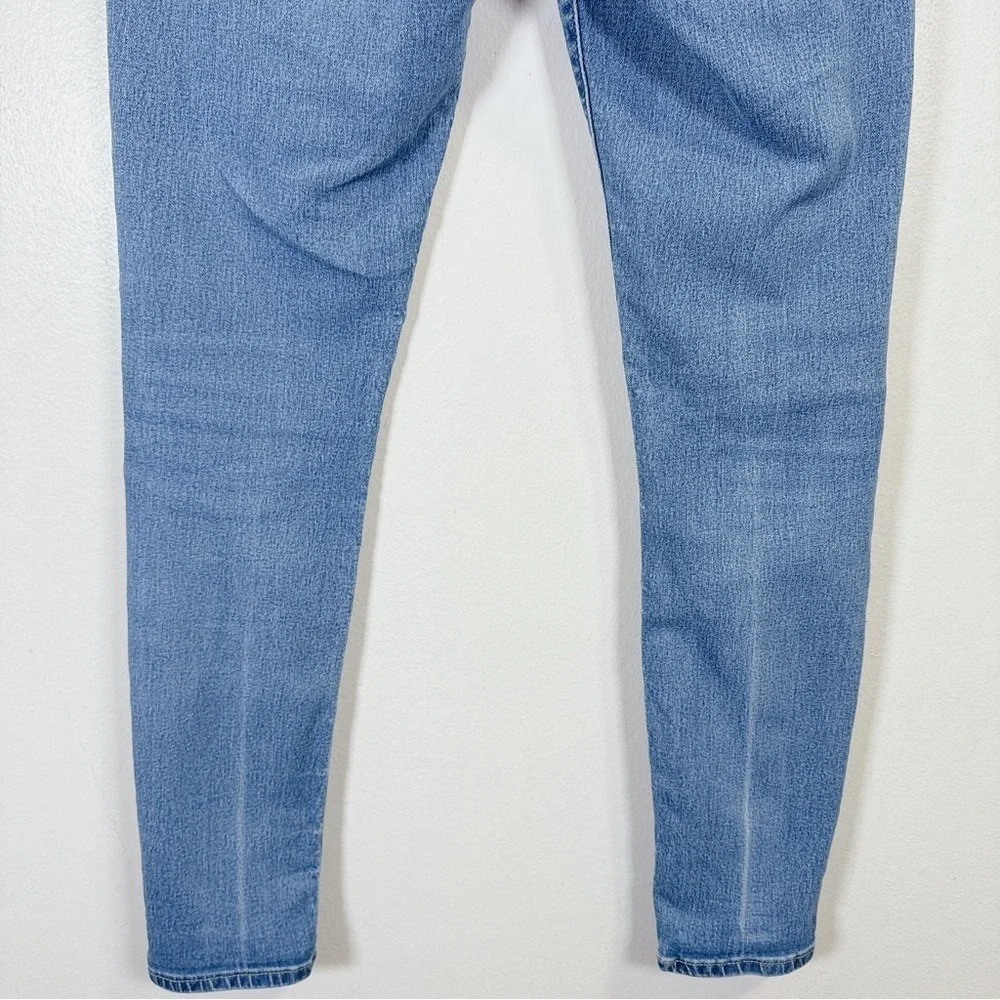 Levi's 311 Shaping Skinny Medium Wash Jeans - Picture 14 of 16
